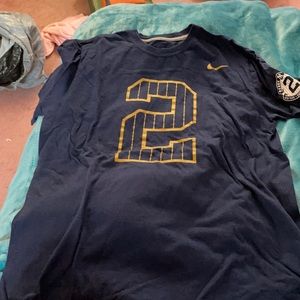 Dereck jeter Nike shirt